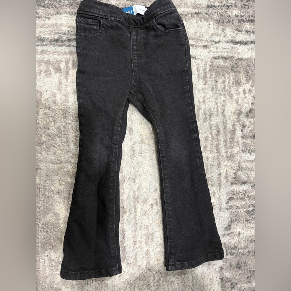 Kids Old Navy Flared Jeans size 4T Good Condition